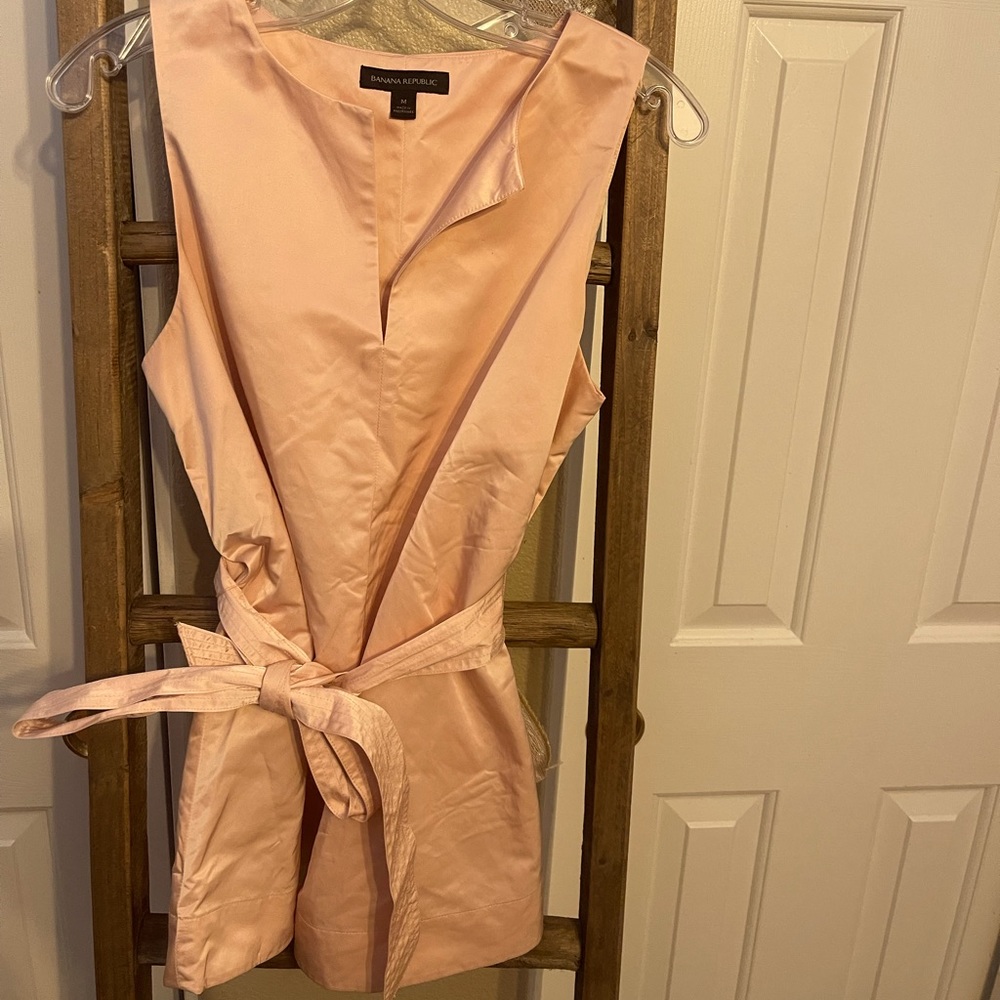 Banana Republic Pink Satin Blouse with Sash. Size M. Very classy!